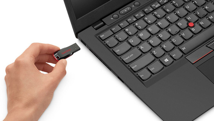 SanDisk curzer blade 32 GB Pen Drive Compatible with Laptop