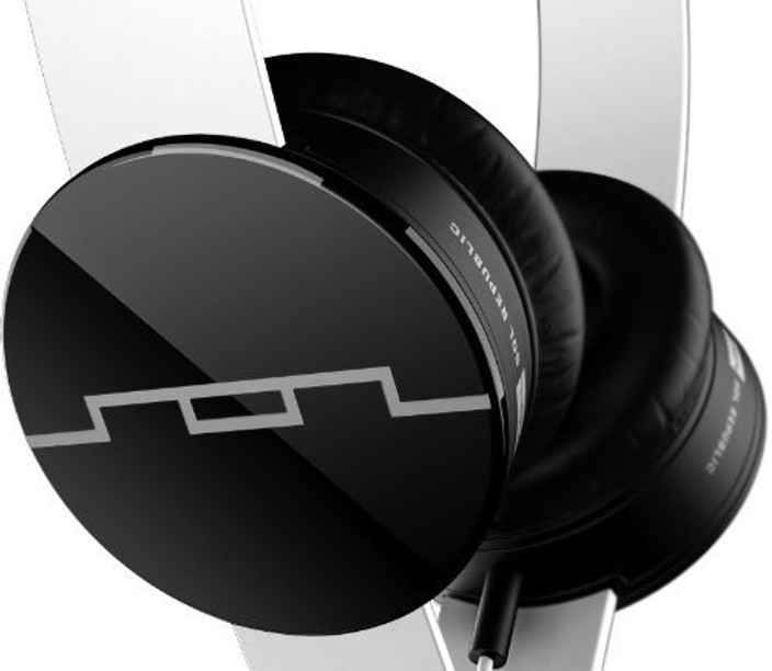 Sol Republic Tracks ON-Ear Headphone with V8 Engine (White