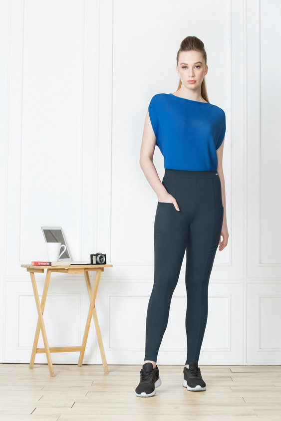 VAN HEUSEN Athleisure Way Stretch And Functional Pocket Solid Women Grey  Track Pants