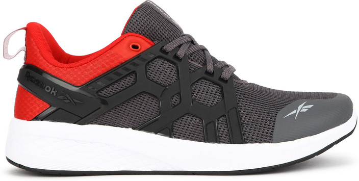 Gusto Reebok Run Supreme Spt Buy Black Sports Shoes For Men By