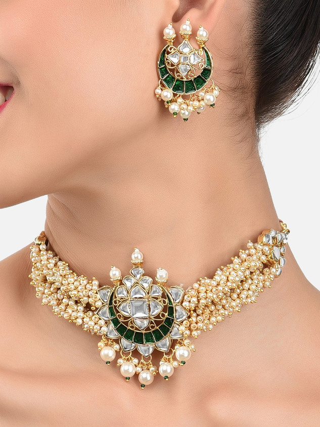 Flipkart Zaveri Pearls Set ZAVERI PEARLS Stone Gold-plated Gold