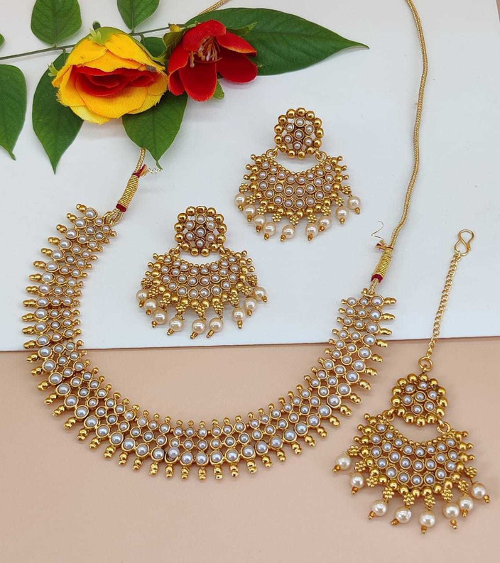 FASHOW Copper Gold-plated Gold, White Jewellery Set Price in India