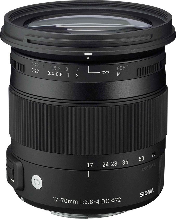 SIGMA 17 - 70 mm f/2.8 - 4 DC Macro OS HSM Contemporary for