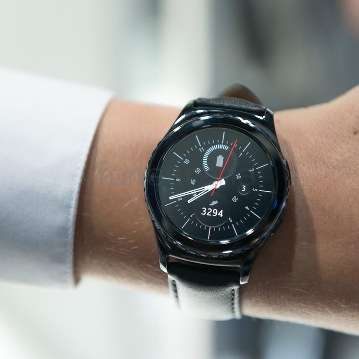 Docomo GalaxyS8+Galaxy Gear S2(Classic)