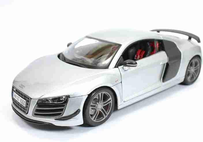 Audi T8Re Mans 1/18スケール 長さ約２６ｃｍ　Maisto Audi T8Re Mans 1/18スケール 長さ約26cm Maisto