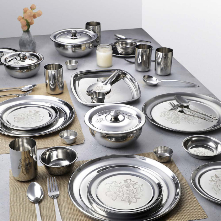 Classic Essentials 61 Piece Dinner Set Classic Essentials
