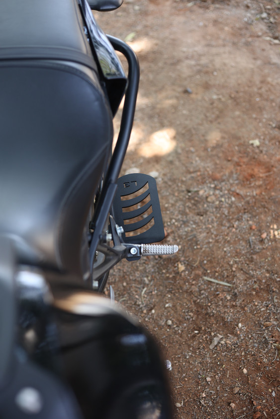 Rear Footrest Ft 15 Bike Genedral L3 Modz MT15 V2 Ladies