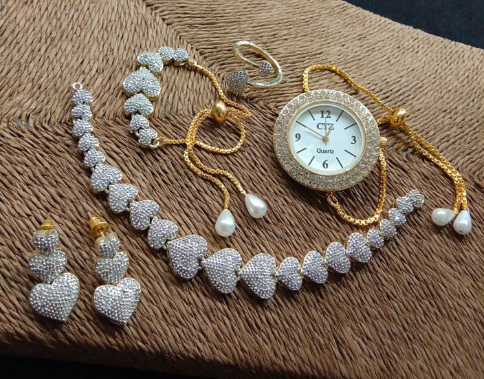 Flipkart Navya Collection Jewellery Navya COLLECTION Alloy Gold