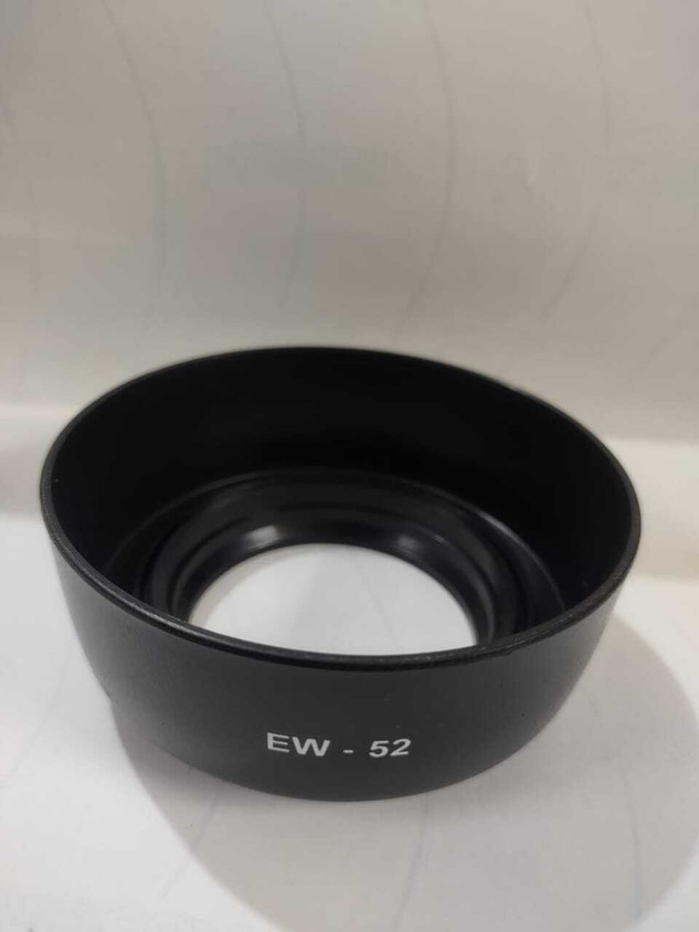 SUPERNIC EW-52 Lens Hood Shade Compatible with RF 35mm Macro