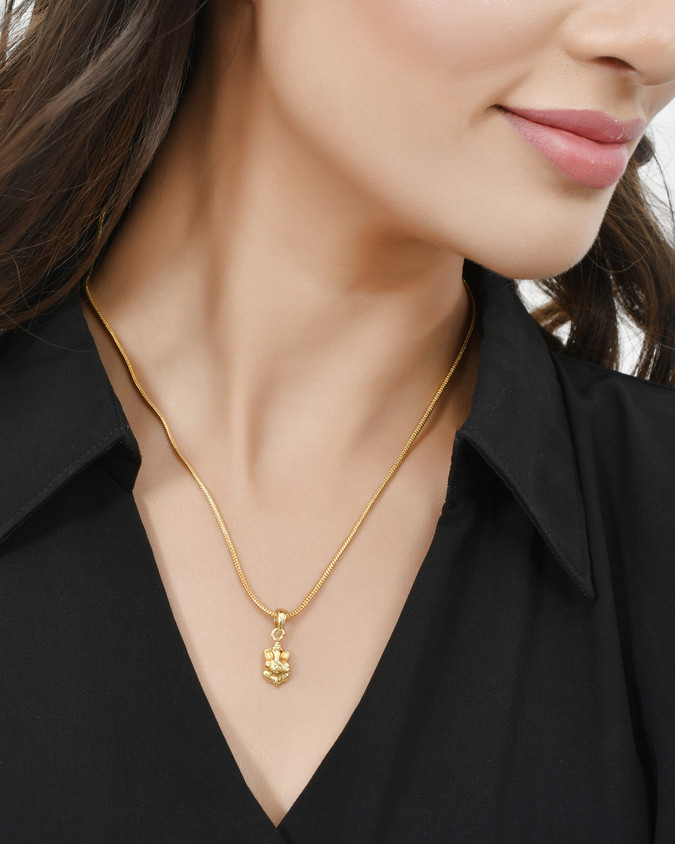 24k Gold Vinayaka Gold Lockets 24K Gold Plated Pendant/Locket Set