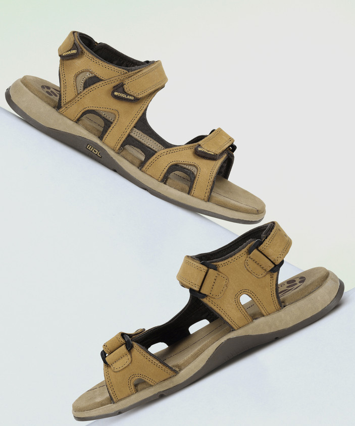 WOODLAND Men Sandals