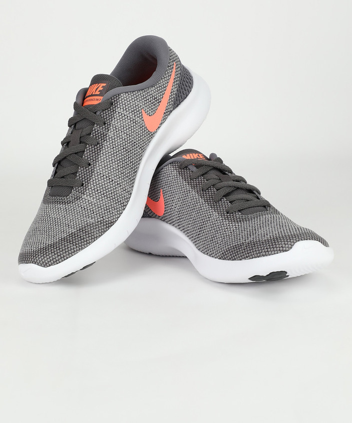 Flipkart Nike Men's Flex Experience NIKE W Flex Experience Rn Running Shoes  For Women