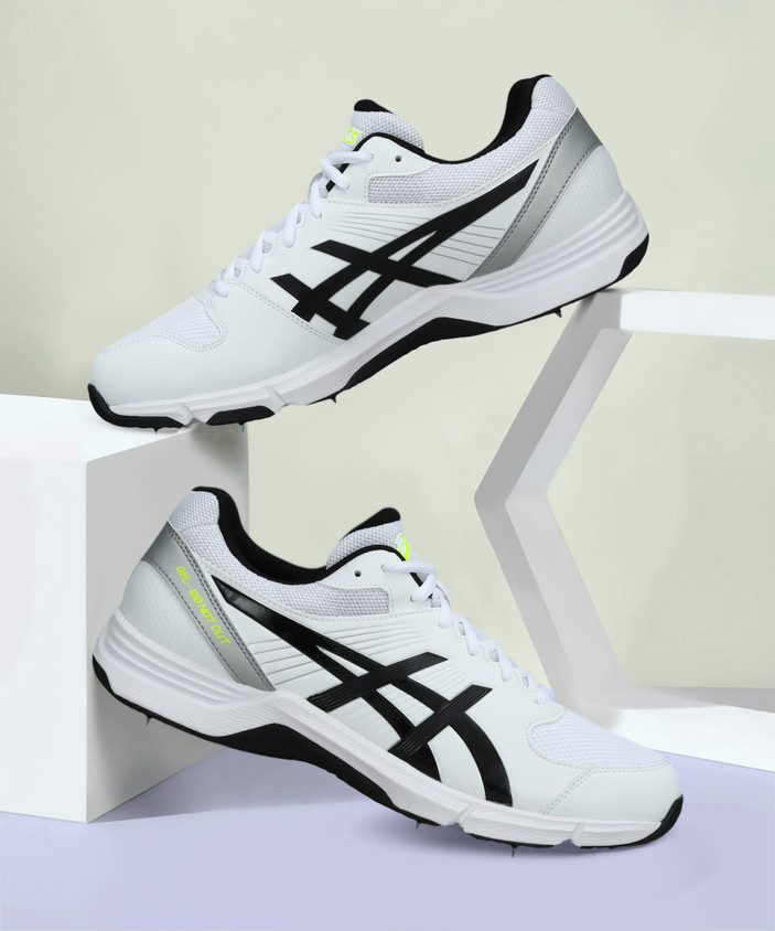 Asics Cricket Size Cricket Spikes ASICS GEL-SPEED MENACE BOWLERS