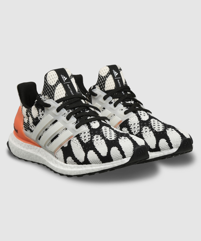 超人気コラボ！☆アディダス×マリメッコ☆ULTRABOOST 1.0 SHOES Amazon.com | adidas x Merimekko Ultraboost 1.0 Shoes Women's