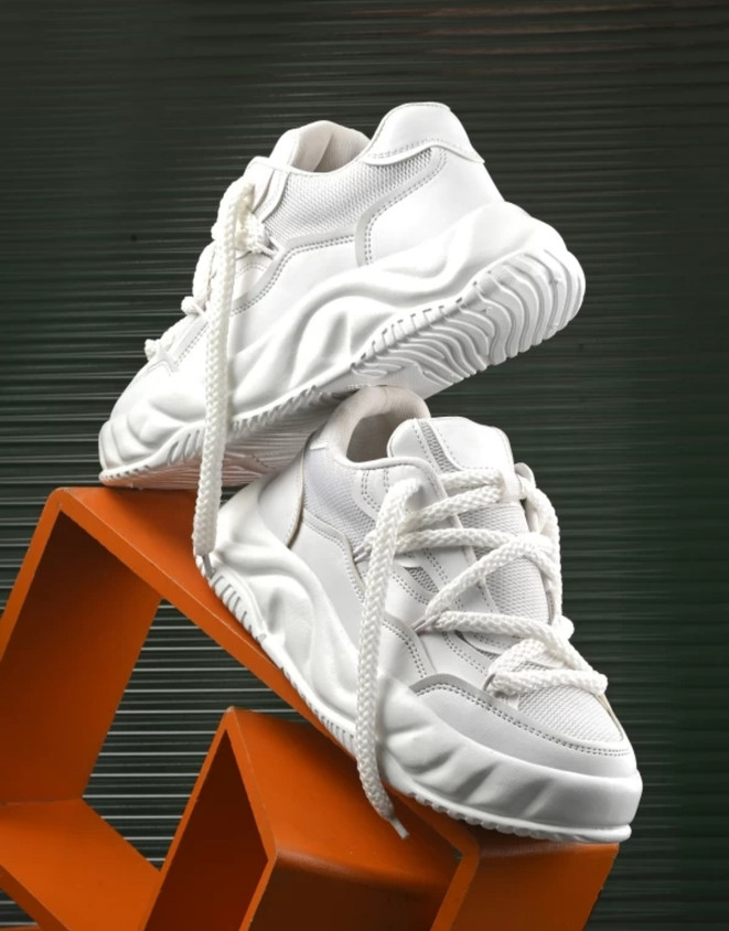 Trendy Sneakers Trending Tennis Shoes Trendy Sneakers Popular Shoe