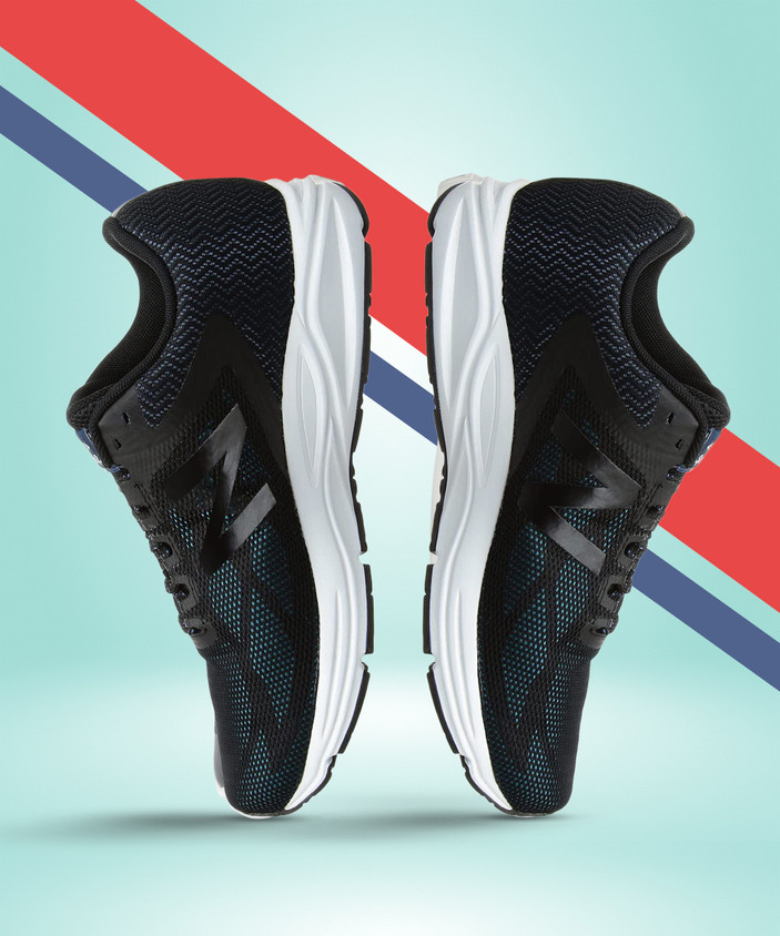 Flipkart New Balance 490 Running Shoes New Balance 490 Women Black