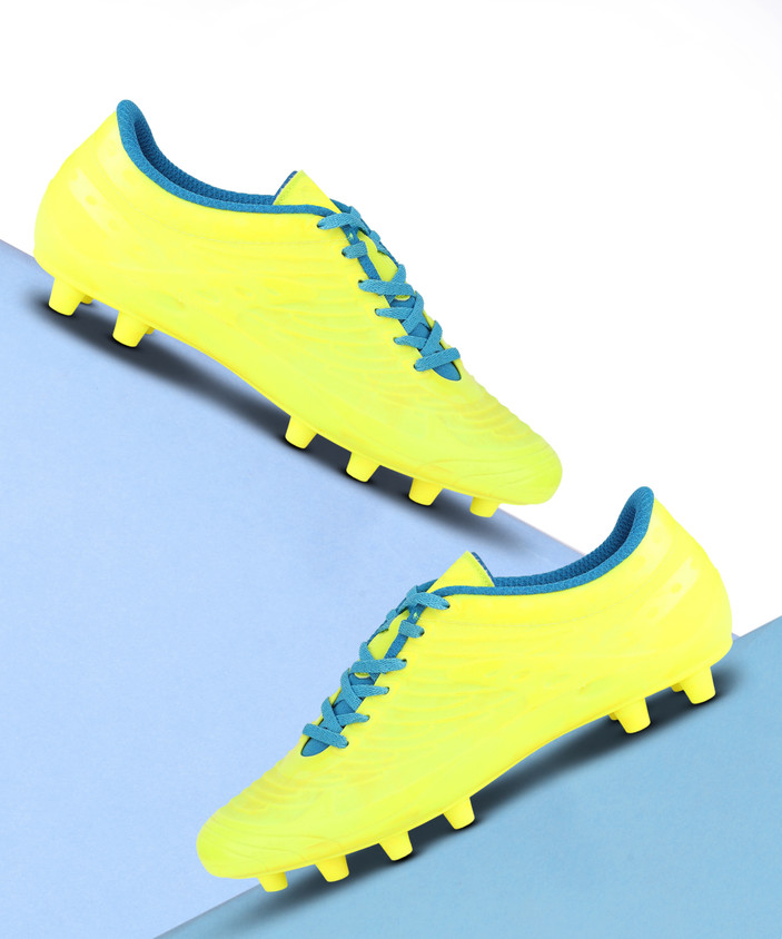 nevia boots