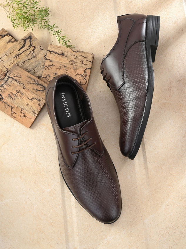 INVICTUS Stylish comfortable Premium Quality Trending Partywear Good  Looking For Men Derby For Men