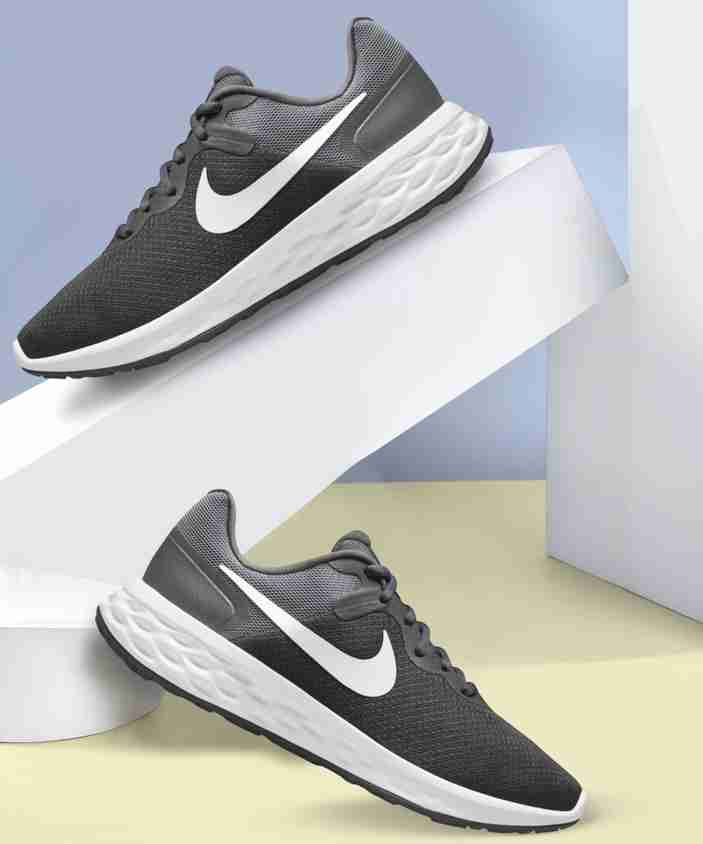 Kalinga Ashok Ecco Shoes Expensive Nike Dark Grey Mens Shoes NIKE - Main Image