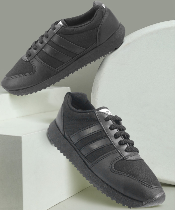 Unistar 035-R Walking Shoes For Men