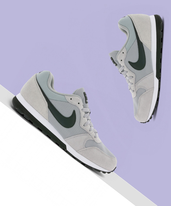 Sepatu Nike Nike Md Runner Grau NIKE MD Runner Walking Shoes For