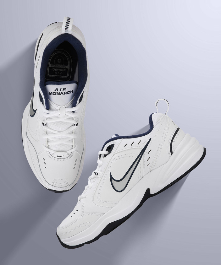 nike air monarch squeak