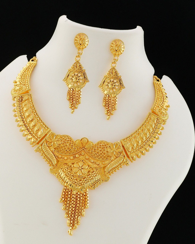 Neck Sets In Flipkart URBANELA Party Wear Pearl Moti Bridal