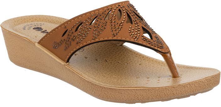 Fashionable Slippers Inblu Ladies Chappals Inblu Women Slippers