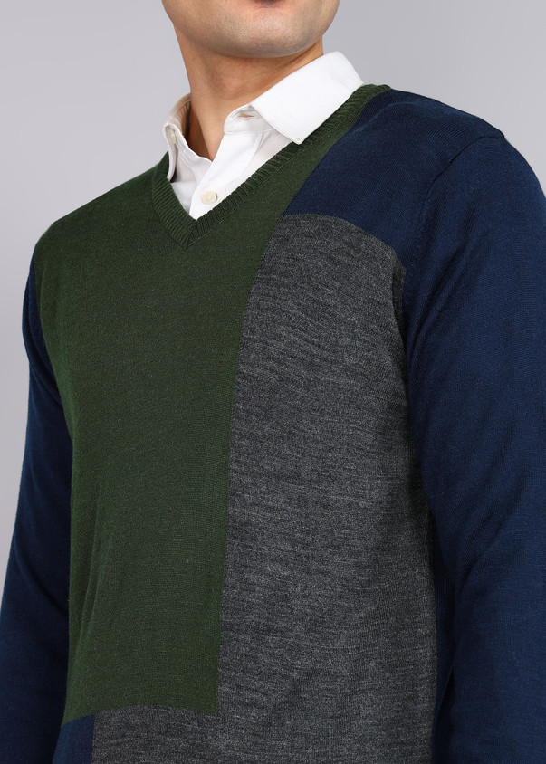 Raymond Self Design V Neck Casual Men Dark Green Sweater