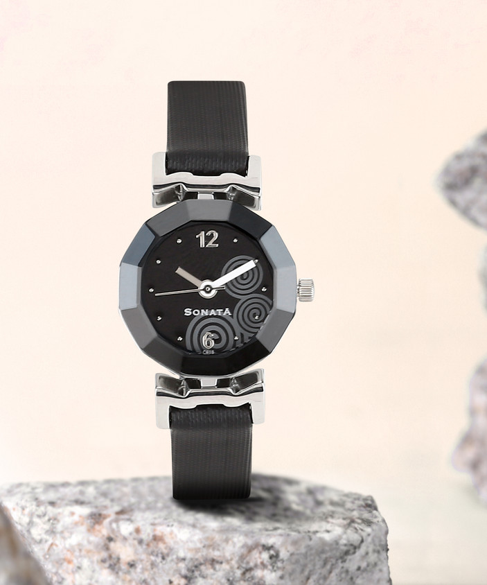 Strap Sonata Yuva Watches SONATA NP8943SL03 Campus Analog Watch