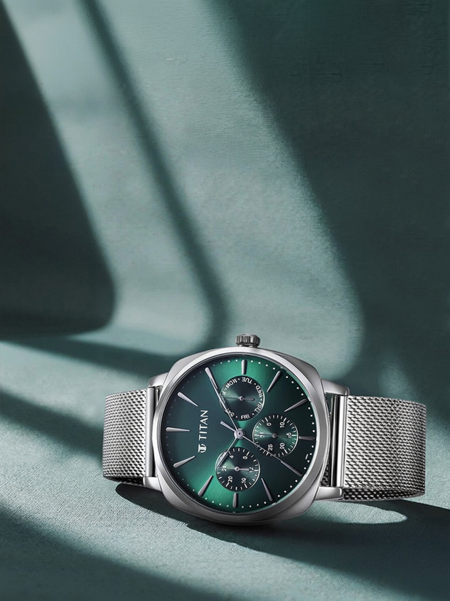 Wrist Watch Reebok White Analog Watch Titan Classique Suave Analog