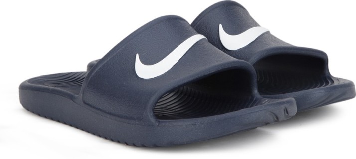 nike navy flip flops