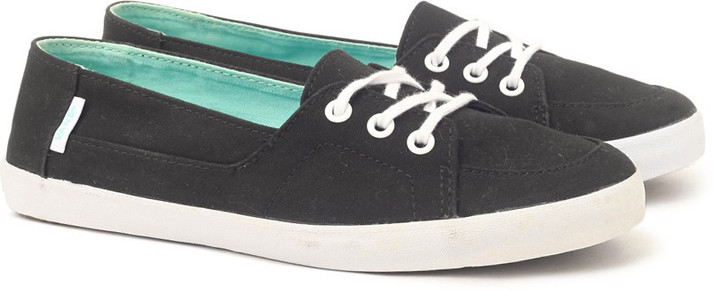 vans shoes beach