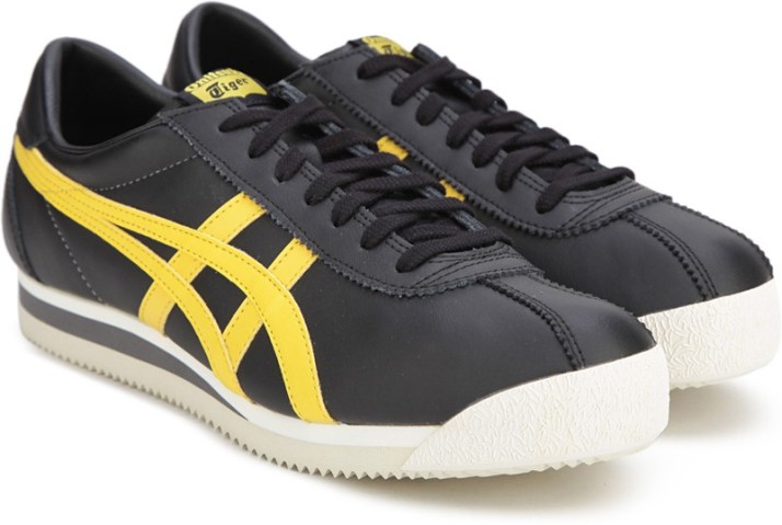 tiger shoes flipkart