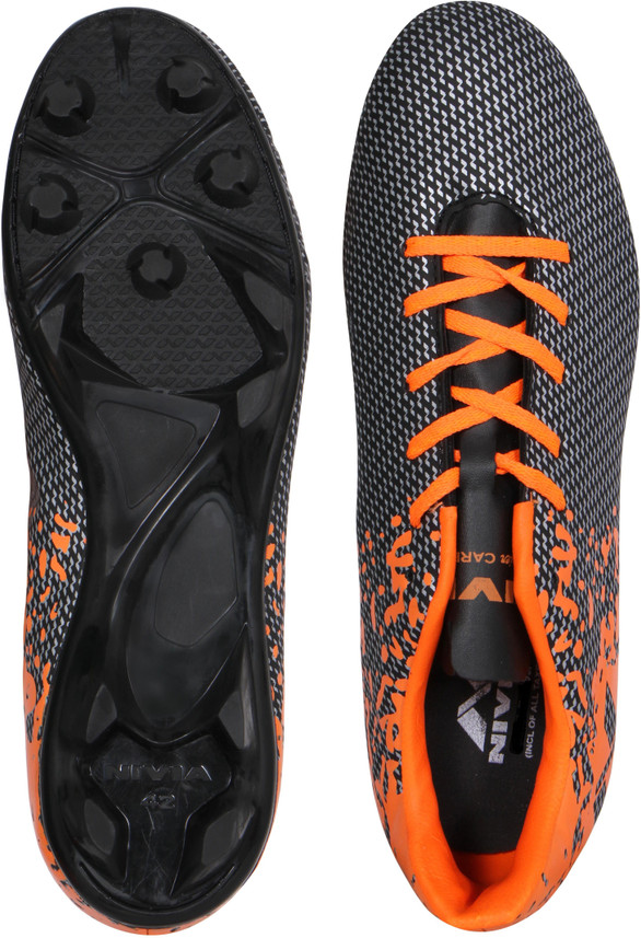 nivia premier carbonite football shoes