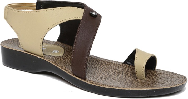 paragon flat sandals