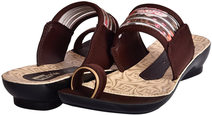 vkc heel chappal