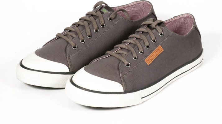 woodland sneakers for men