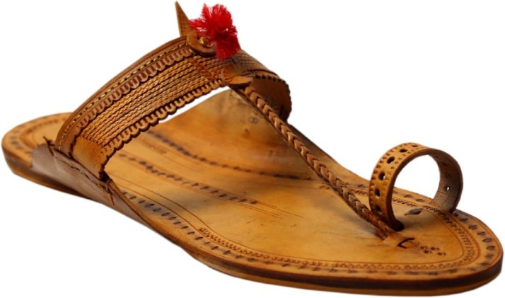 kolhapuri chappal for women