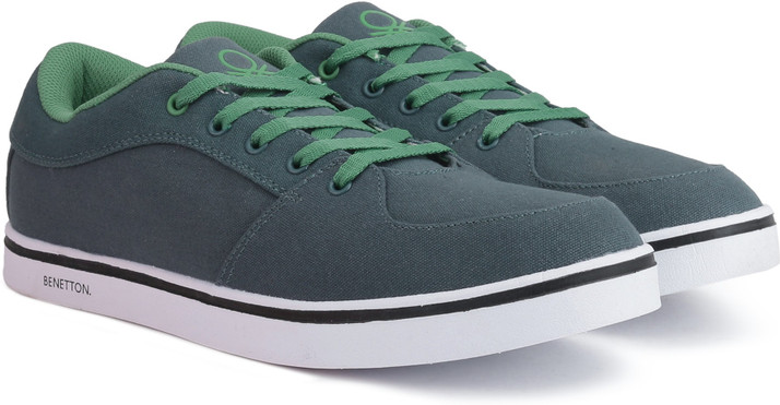 ucb sneakers flipkart