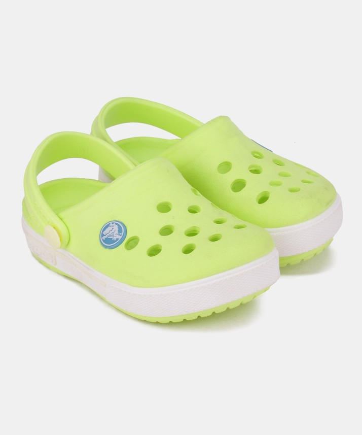 crocs shoes in flipkart