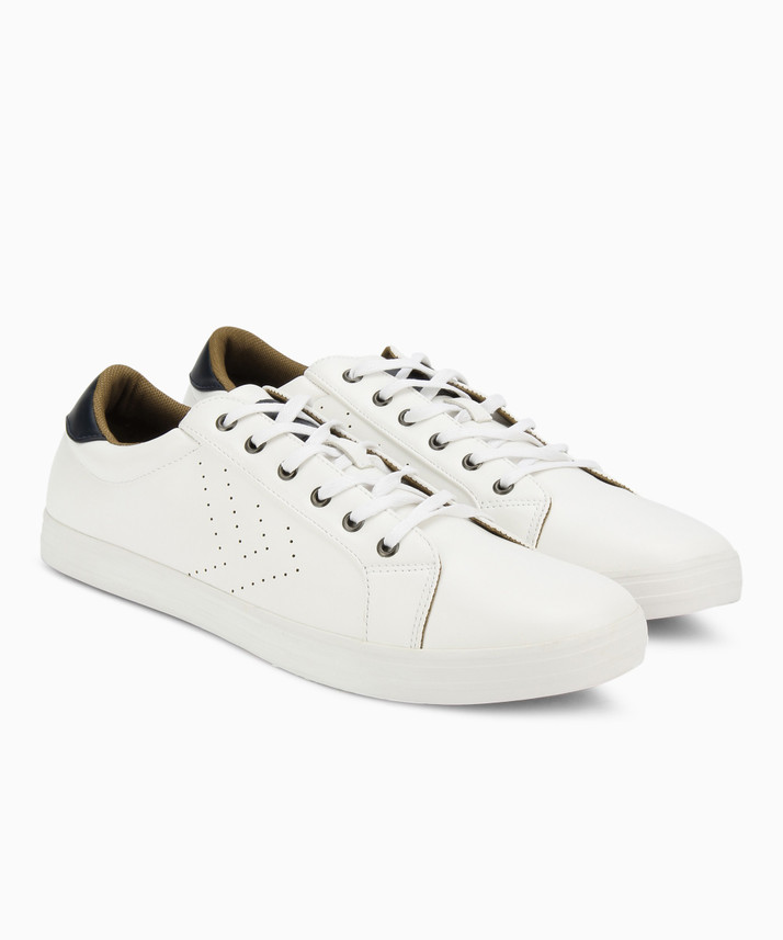 van heusen white shoes