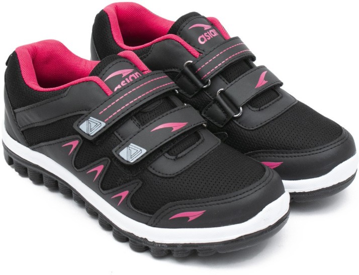 asian black sports shoes