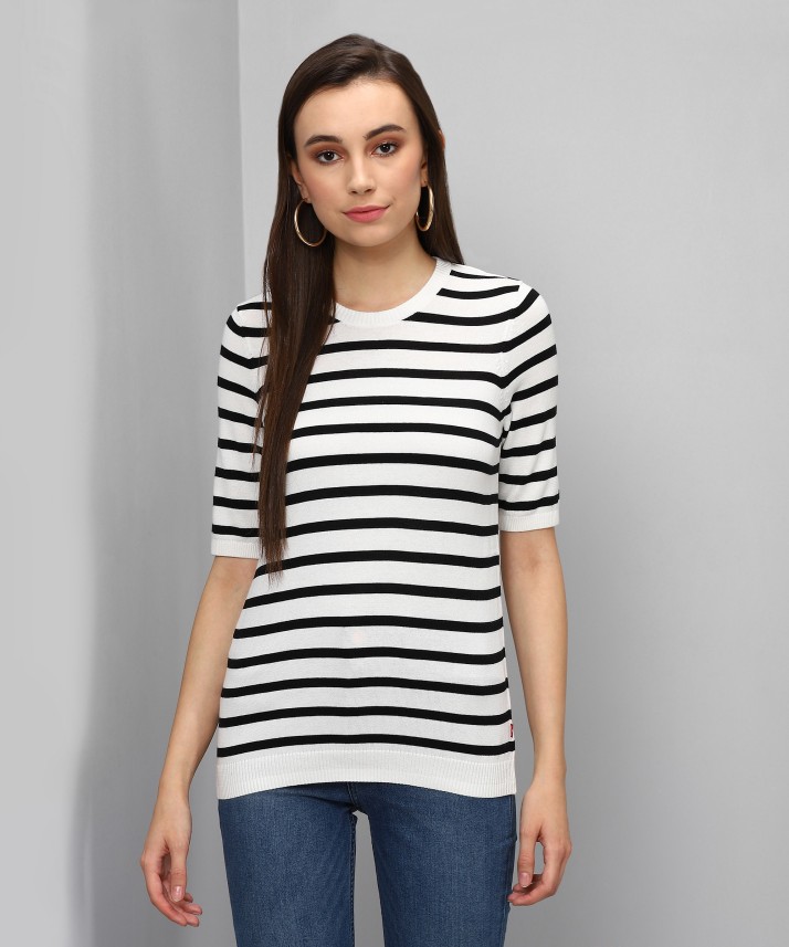 levi's black and white striped t shirt