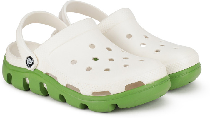 crocs duet sport clog