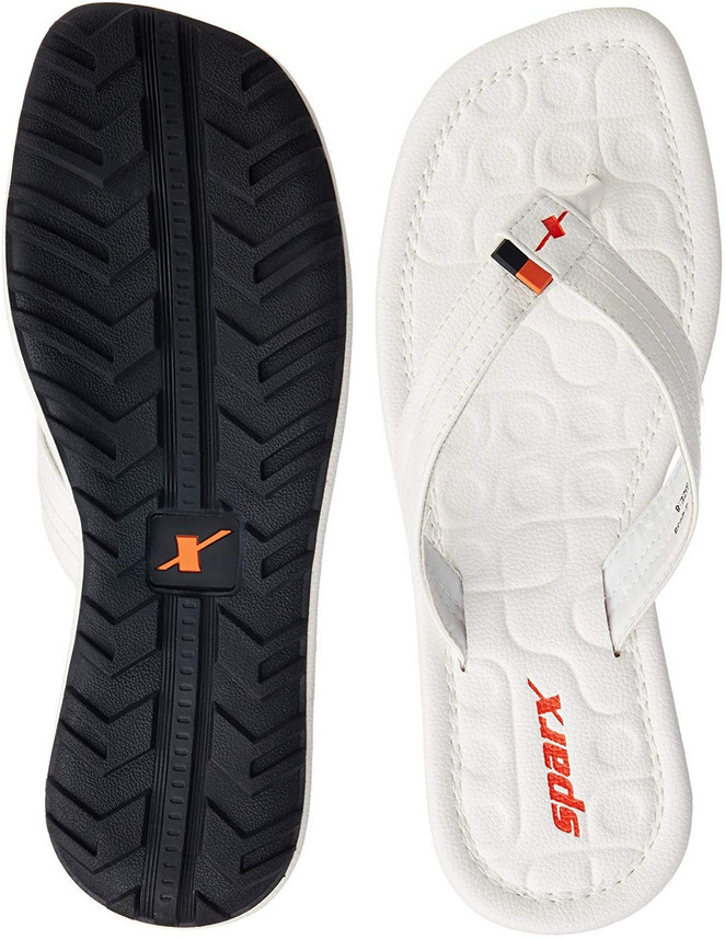 sandals flat girl
