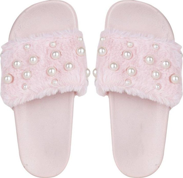 new style slippers girl