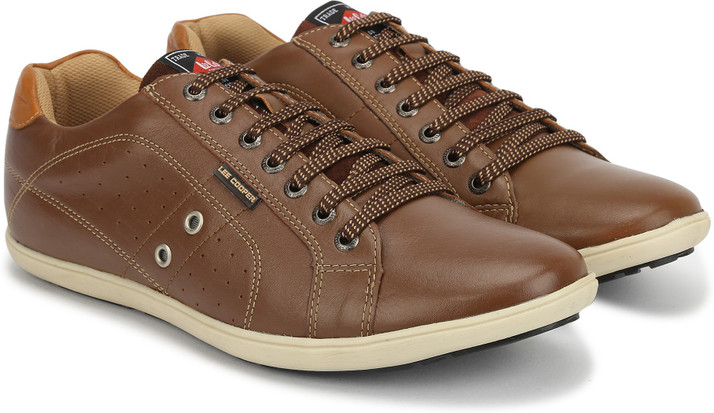 casual shoes lee cooper