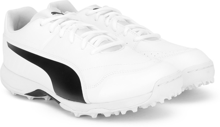 puma cricket shoes one 8