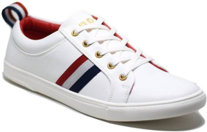 white colour stylish shoes